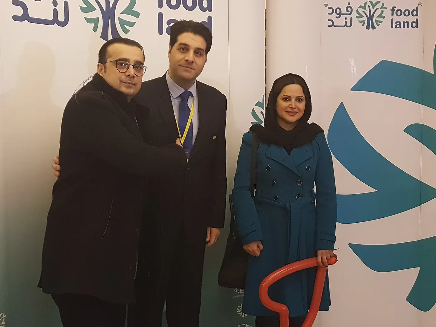 نمایشگاه رونمایی چیکادو، همراه با سپند امیرسلیمانی (Sepand Amirsoleimani) و کمند امیرسلیمانی (Kamand Amirsoleimani)، بازیگران سینما | سعید هاشم‌خانی